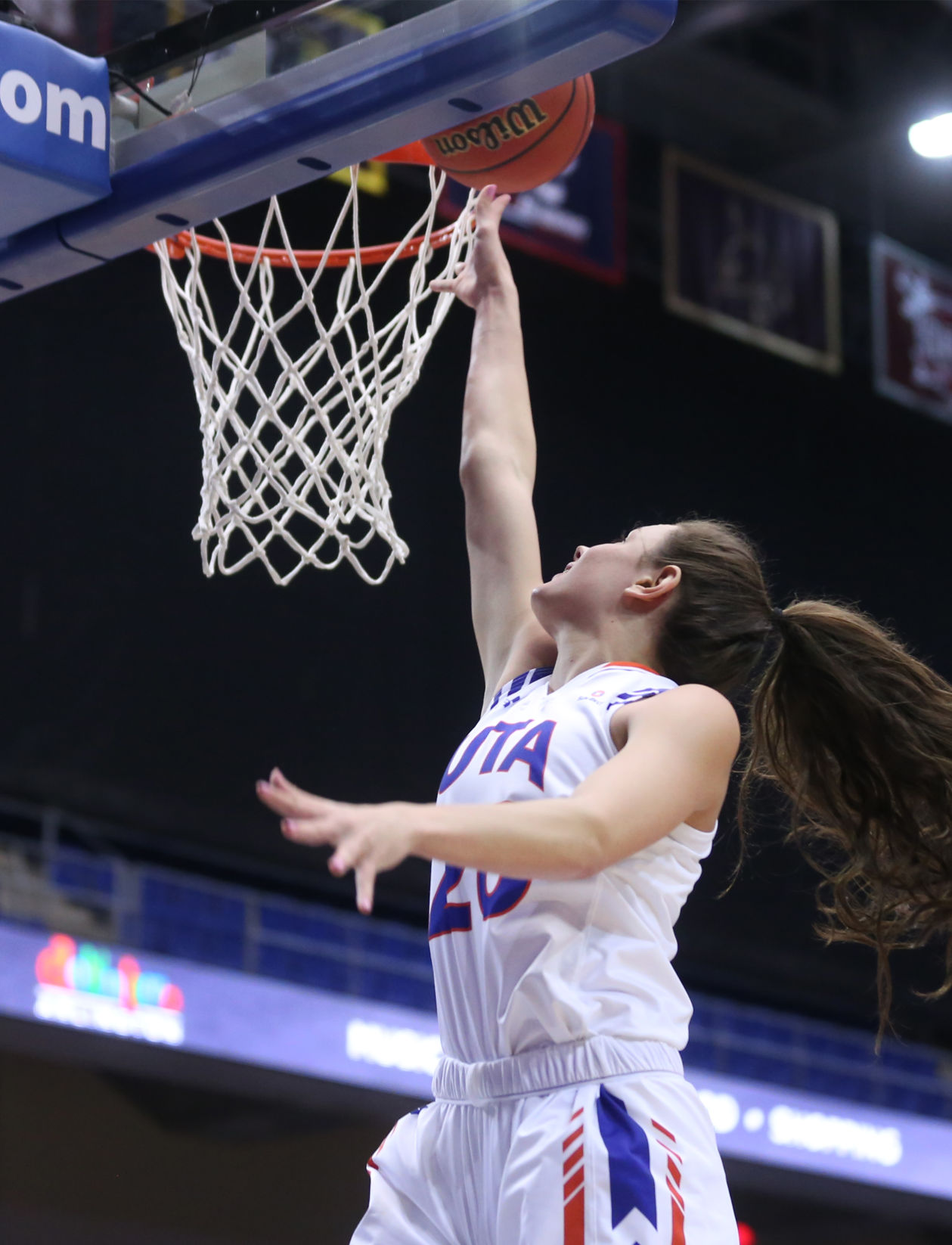 Lady Mavericks defeat in-state rivals Texas State Bobcats